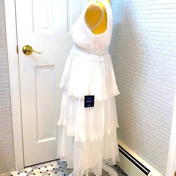 Lulus dreamy mood white Swiss dot tiered midi dress. Polyester. Size Small. - Picture 6 of 14